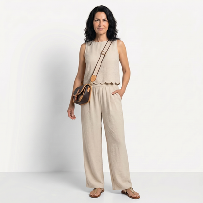 ELENA | SET LEJERĂ ELEGANTĂ CU DETALIU FUNDĂ